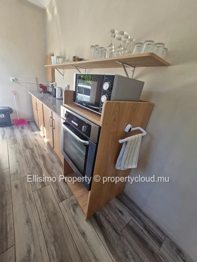 For Sale – 4-Bedroom Villa with Pool and Garden
