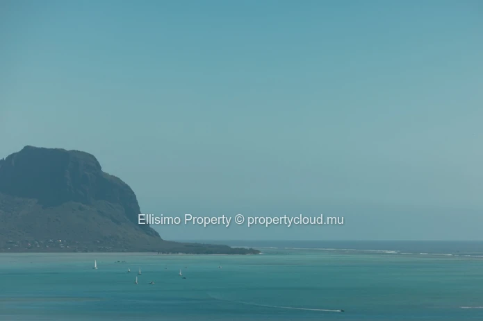 A Private Sanctuary Facing Le Morne