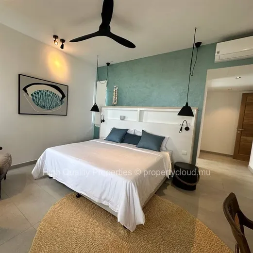 Beachfront Apartment for rent in Pereybere