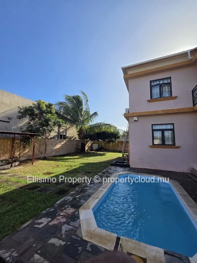 For Sale – 4-Bedroom House with Pool, CCTV & Alarm | Goodlands (Bypass Area)