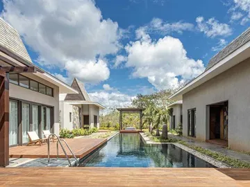 4 Bedroom Villa