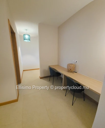 FOR RENT – Stunning 4-Bedroom Ensuite Apartment in Belle Vue (next to Hillside)