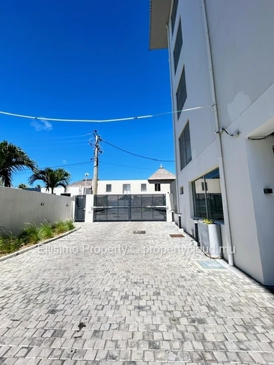 Modern 2-Bedroom Apartment with En-Suite Comfort & Premium Amenities – Rs 65,000