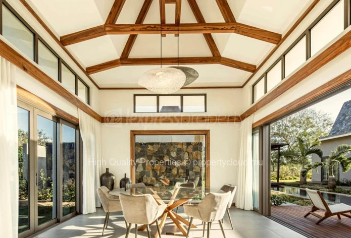 Jacaranda Luxury Villas