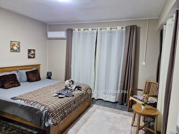 For Sale – 4-Bedroom Villa with Pool and Garden