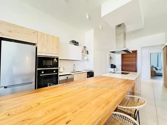 FOR RENT – Beachfront 3-Bedroom Ground Floor Apartment in Ocean Grand Gaube