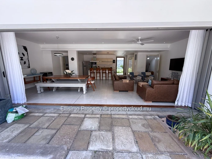 3 bedroom villa