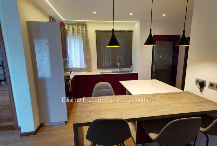 For Rent – Spacious Modern Villa with Swimming Pool | 6 Bedrooms