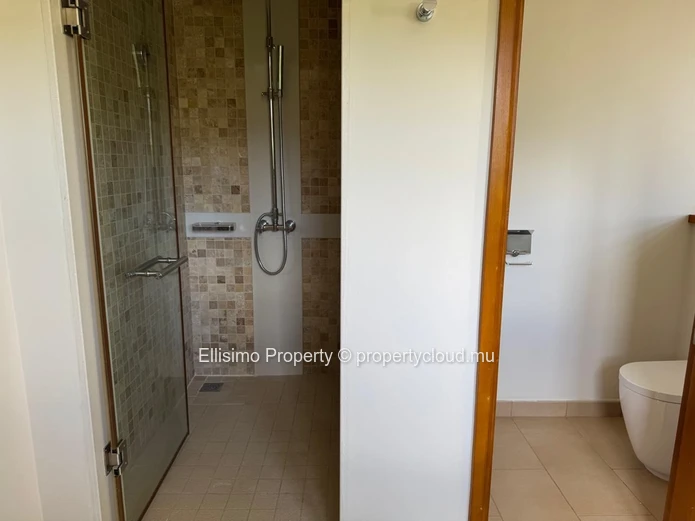 Exceptional Villa for Sale in Tamarin – Accessible to Foreign Buyers
