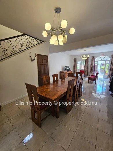 For Rent 4 bd – Duplex in a Small Residence with private Swimming Pool
