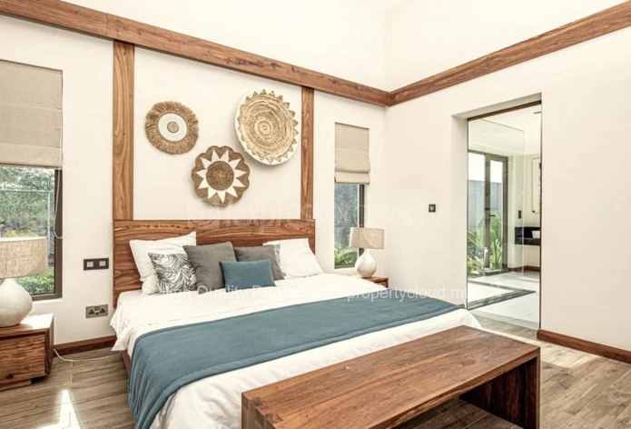 Jacaranda Luxury Villas