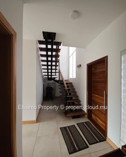 Modern Townhouse in Prime Location