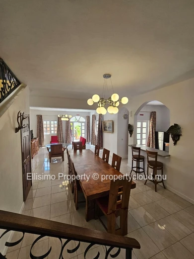 For Rent 4 bd – Duplex in a Small Residence with private Swimming Pool