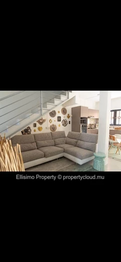 3-Bedroom Triplex for Rent – Pereybère / Grand Baie