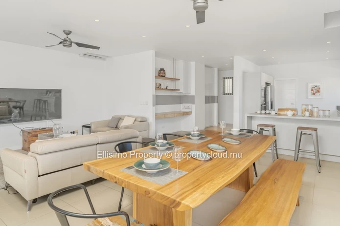 Move-in Ready Penthouse in Trou aux Biches