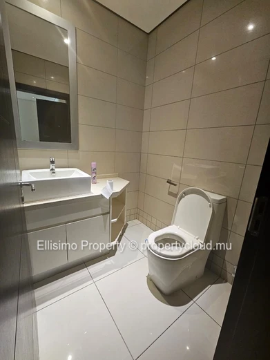 Beautiful 3-Bedroom Apartment at La Croisette