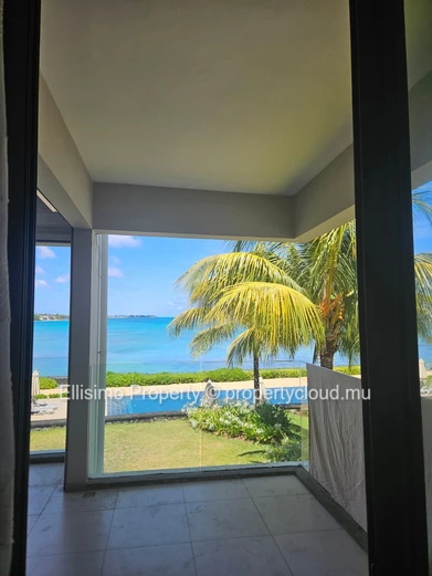 Penthouse 3 Ensuite Bedrooms Beach Front