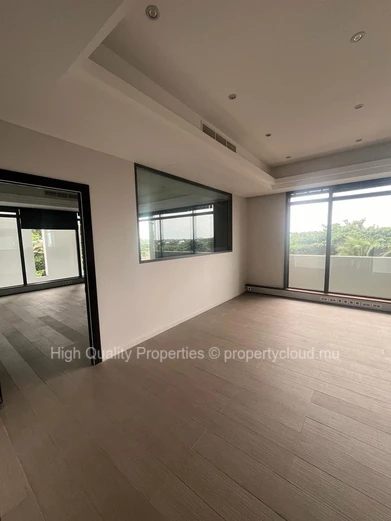 Prime Office Space in the Heart of Grand Bay