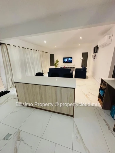For Sale – Modern Villa in Péreybère