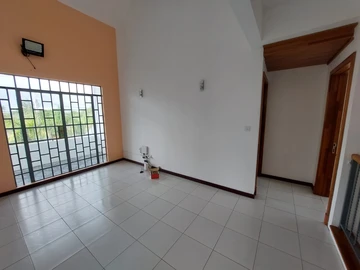 5 Bedroom Villa