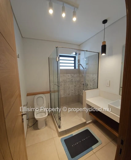 Modern Townhouse in Prime Location