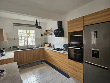 4 Bedroom Villa