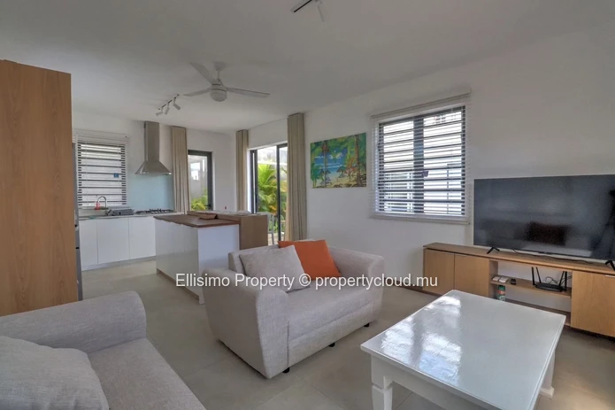 For sale / available – Modern independent villa