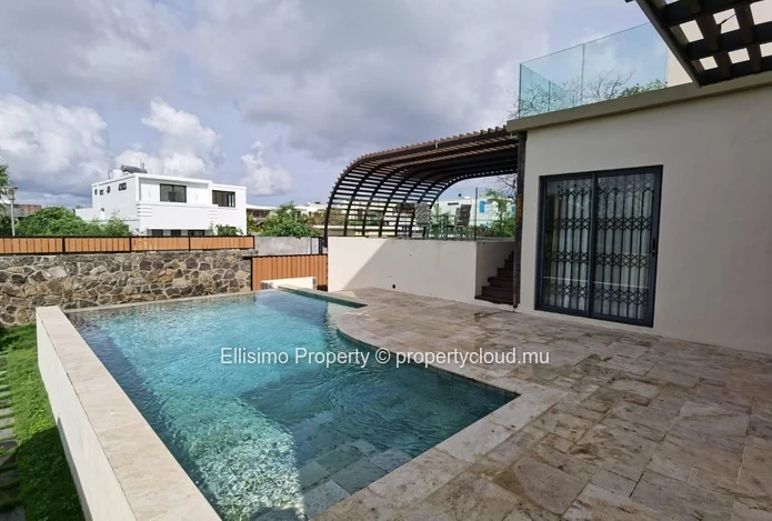 For Rent – Spacious Modern Villa with Swimming Pool | 6 Bedrooms