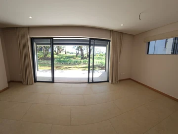 4 Bedroom Apartment