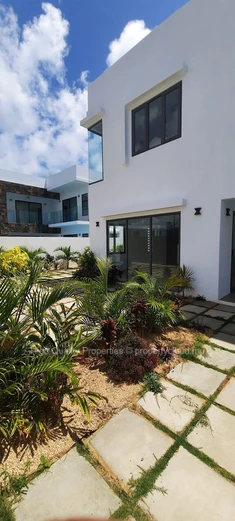Modern villa for sale