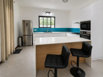 4 Bedroom Villa