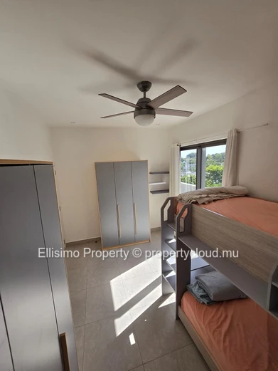 Penthouse in Péreybère with Coastal View – 3 Bedrooms & Jacuzzi