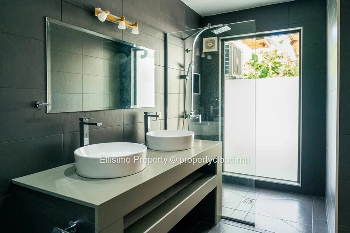 Beautiful 4-Bedroom Villa for Rent