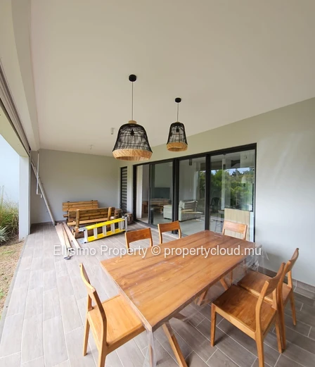 Modern Townhouse in Prime Location