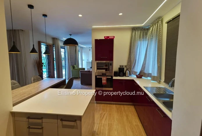 For Rent – Spacious Modern Villa with Swimming Pool | 6 Bedrooms
