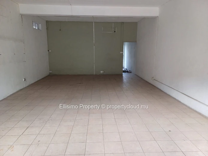 Espace dortoir à louer – Idéal pour logement du personnel