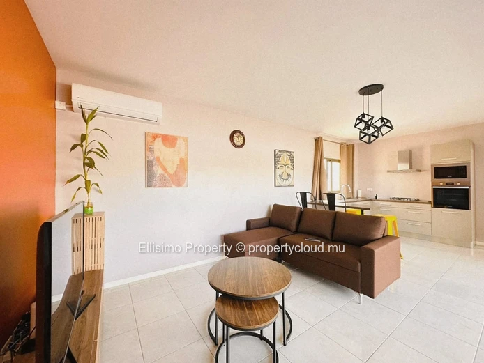 For Sale – Single-Storey 3-Bedroom Villa (1 En Suite) in a Secured Residence