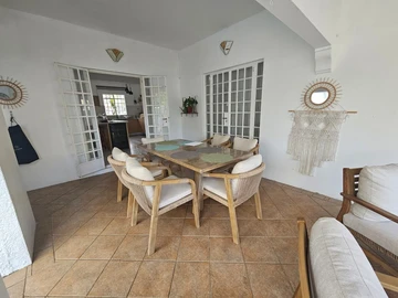 4 Bedroom Villa