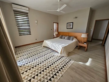 4 Bedroom Villa