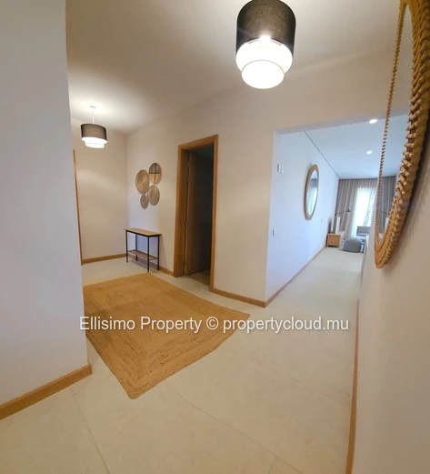 FOR RENT – Stunning 4-Bedroom Ensuite Apartment in Belle Vue (next to Hillside)
