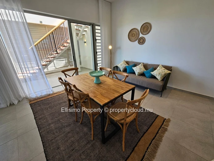 Brand-new modern penthouse featuring 3 ensuite bedrooms and exceptional contemporary finishes.