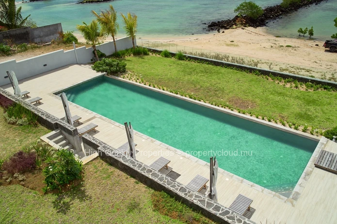 Penthouse de Luxe en Bord de Mer au Trou Aux Biches