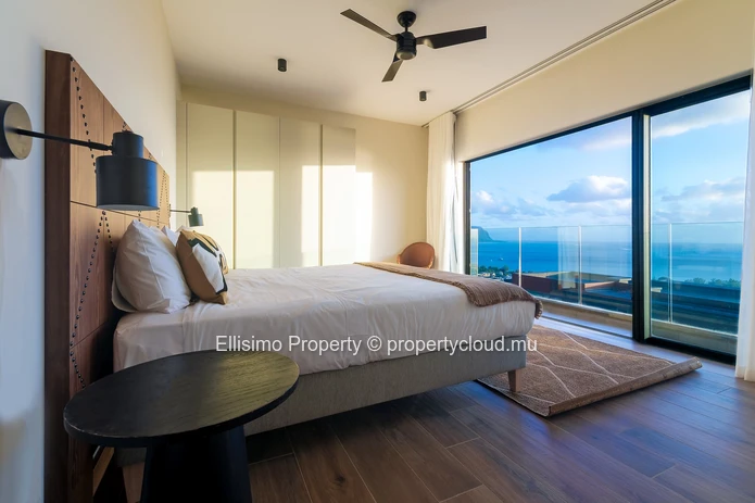 Elegance Overlooking the Lagoon