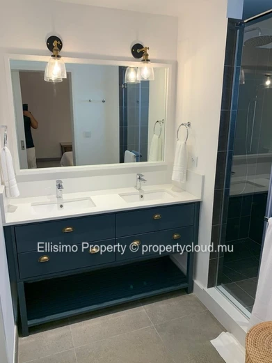 Elegant Living in a Thoughtfully Designed Apartment