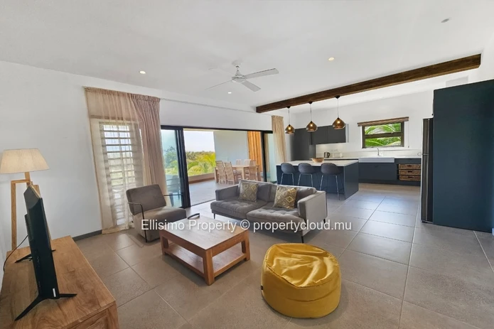 2-Bedroom En-Suite Apartment – 1st Floor 