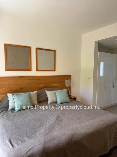 Elegant Townhouse in Azuri – Modern Comfort & Serenity