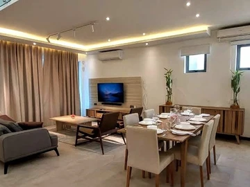 4 Bedroom Villa