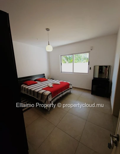 3-Bedroom Villa for Sale in Pearl Residence – Coastal Comfort Awaits!