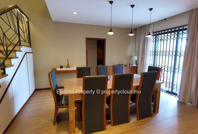 For Rent – Spacious Modern Villa with Swimming Pool | 6 Bedrooms