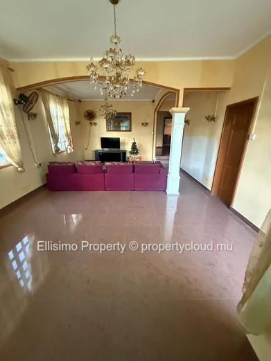 2-Bedroom Apartment for Rent on Royal Road in Trou aux Biches